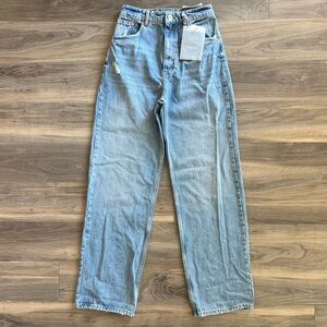 NWT Pull & Bear Jeans Size 4